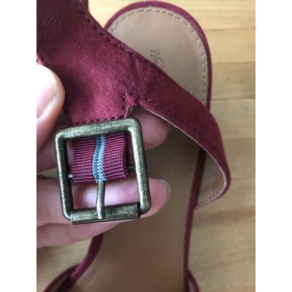 Universal Thread Goods Co. Women's Strappy Block Heel Open Toe Sandals Bordo - Picture 4 of 11